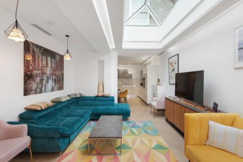The Pearl: A 5-Star Boutique Escape in Hampstead