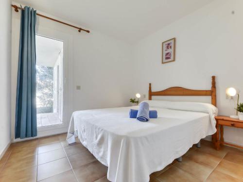 Apartment Platja de Roses-4 by Interhome