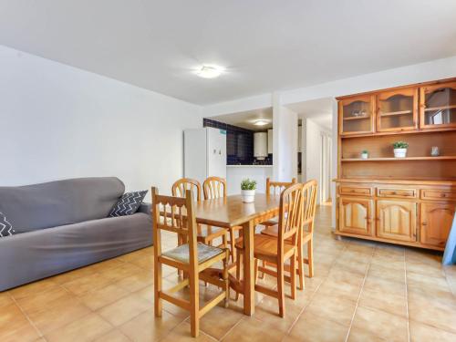 Apartment Platja de Roses-7 by Interhome