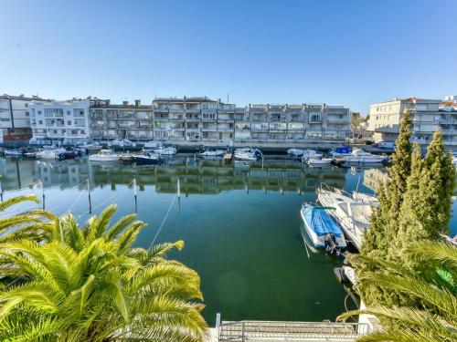 Holiday Home Port Emporda by Interhome
