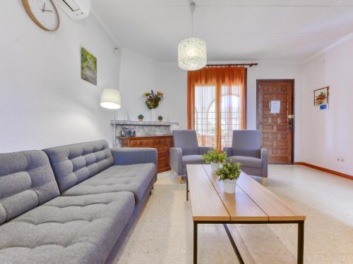 Holiday Home Requesens by Interhome