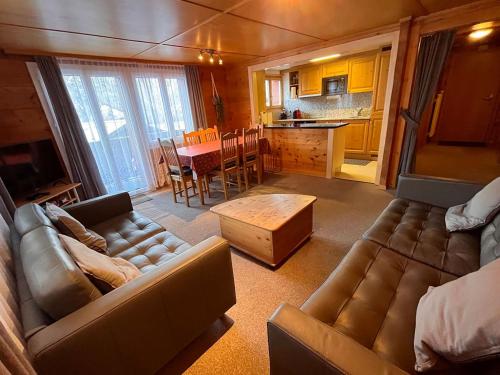 Apartment Chalet Jungtalblick Eggeri by Interhome