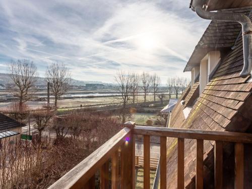 - une vue depuis la terrasse d'une maison dans l'établissement Apartment Eurydice by Interhome, à Cabourg