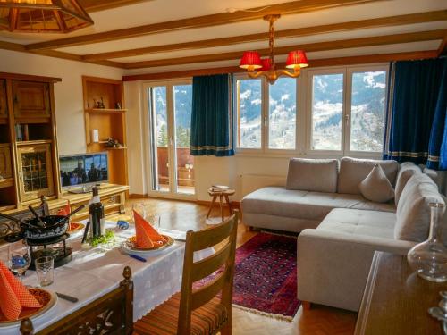Apartment Chalet uf Duft by Interhome