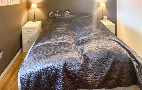 Ліжко або ліжка в номері Awesome Apartment In Nedenes With Wifi