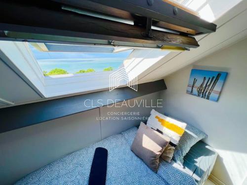 Zdjęcie z galerii obiektu Maison Bois Corail 1 C.L.S Deauville w mieście Trouville-sur-Mer