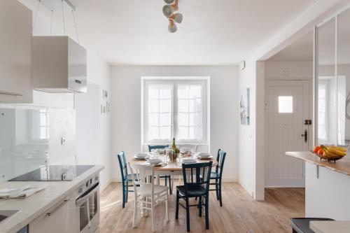 Dapur atau dapur kecil di Le Petit Cocon - Proche de la plage