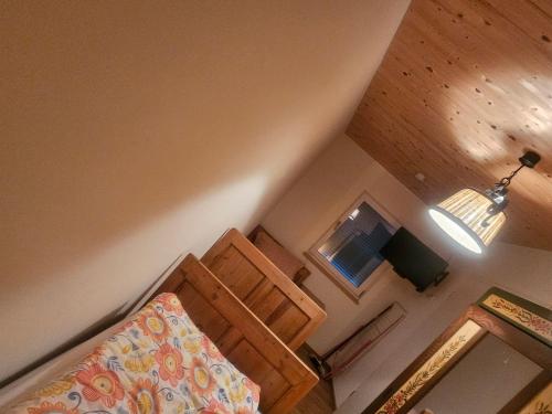 Postel nebo postele na pokoji v ubytování Rustikale Ferienwohnung auf Rups Hof