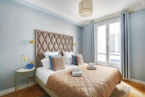 Pick A Flat's Apartments in Opéra Saint Lazarre - Rue de l'Isly