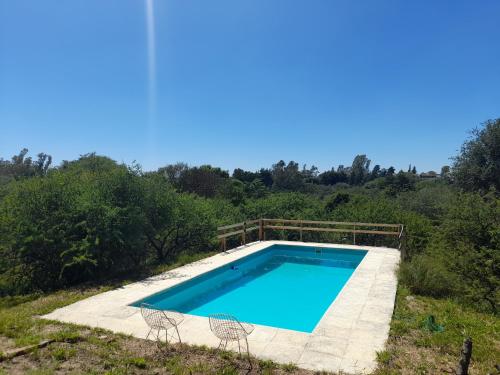 Bassenget på eller i nærheten av La Rinconada - casa al pie de las sierras con piscina