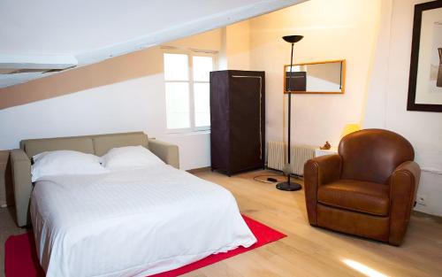 Charming duplex Bastille by weekome