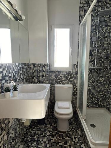 SingularStays Valero III