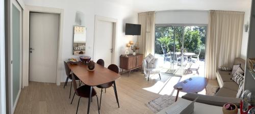 Residence Cala Sultana -Baie Santa Giulia - rez jardin 1ere ligne