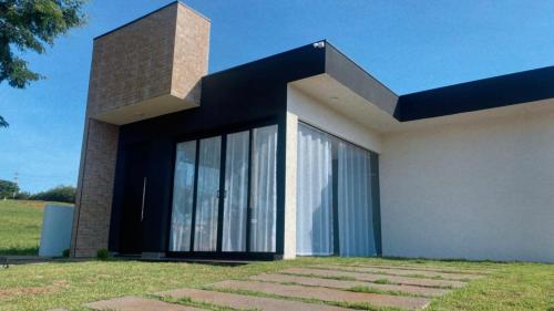 Gallery image of Casa com piscina Riviera in Itaí