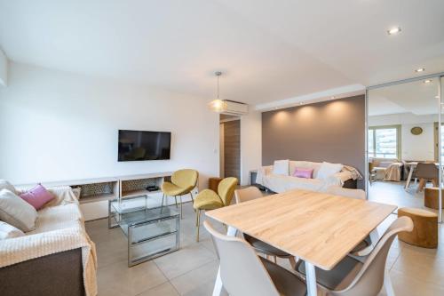 Nice bright one bedroom in the heart of Cannes