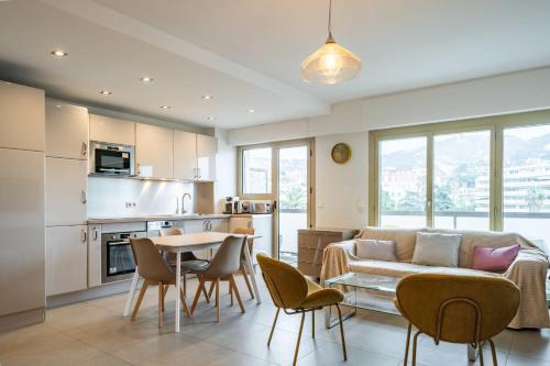 Nice bright one bedroom in the heart of Cannes