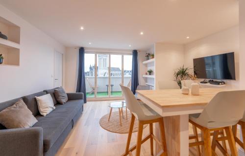 Appt premium Centre Château terrasse 2 chambres 6p vue exceptionnelle