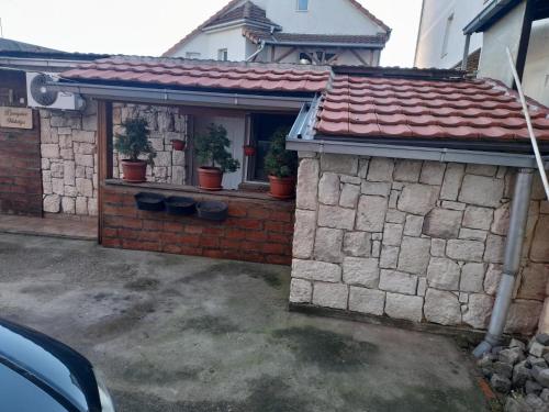 Budova, kde se penzion nachází