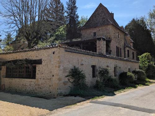 Photo de la galerie de l'établissement Combi Urval, à Urval