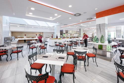 Restaurace v ubytování Alexandre Troya