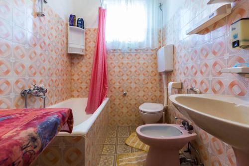 Vonios kambarys apgyvendinimo įstaigoje Apartments Villa Bosotina