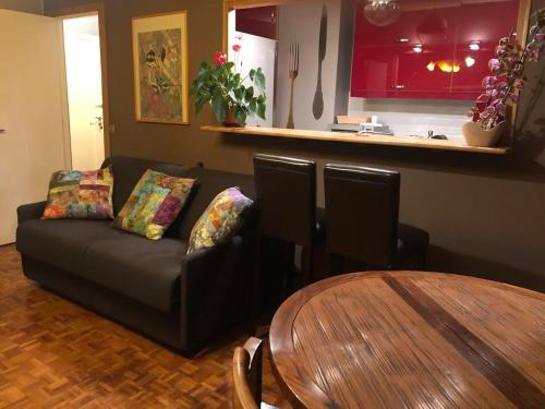 Chambre Privée avec salon Châtillon près de Paris