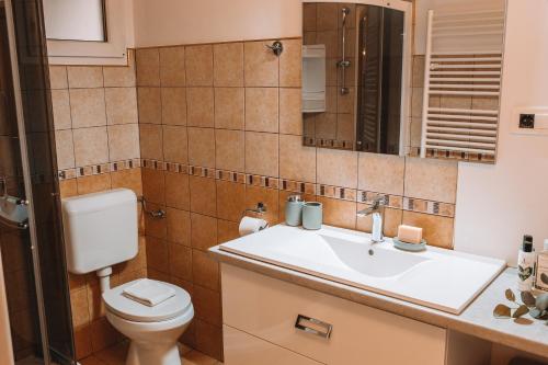 Apartment with Atrium Anabelaにあるバスルーム