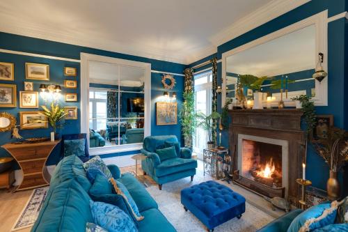 Fotografie z fotogalerie ubytování Luxury Georgian Villa 8 Bedrooms Dog Friendly v destinaci Ross-on-Wye