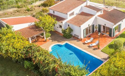 Gallery image of Villa Goreti in Aroeira