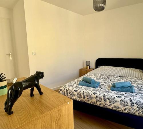 Photo de la galerie de l'établissement Appartement lumineux avec terrasses, au Luc