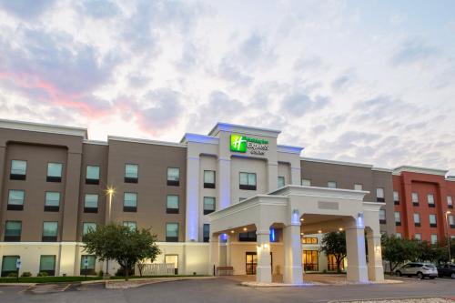 eine Darstellung der Vorderseite eines Hotels in der Unterkunft Holiday Inn Express & Suites Sioux City-South, an IHG Hotel in Sioux City