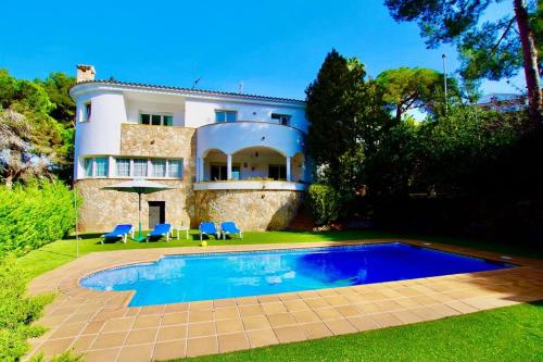 V&V LLORET- Villa Aurora