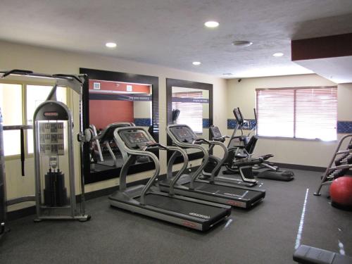 Hampton Inn & Suites Jamestown – Photos 5