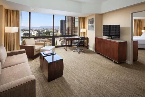The Westin Bonaventure Hotel & Suites, Los Angeles photo 11