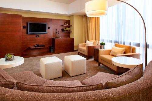 The Westin Bonaventure Hotel & Suites, Los Angeles photo 34