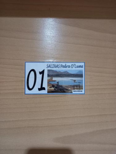 Foto dalla galleria di Nifa House a Espargos
