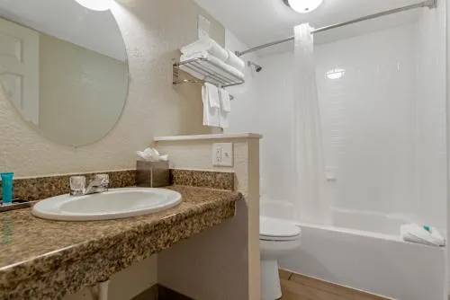 Inn on Destin Harbor, an Ascend Collection Hotel photo 11