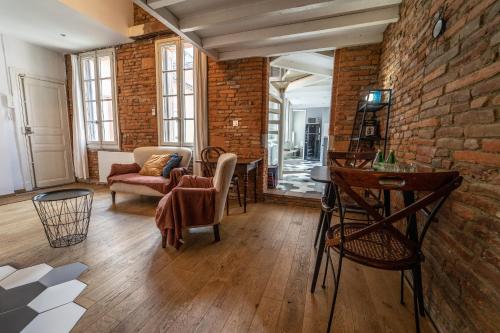 Pargaminières by Yumē