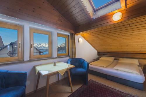 Postel nebo postele na pokoji v ubytování Apartement Haus Johanna