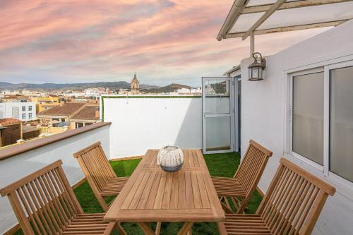 City Center Penthouse & Parking