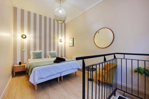Charming Flat, quartier latin with a private cinema