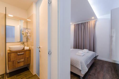 Luxuswohnung mit Pool, Sauna, Gym direkt am Meer