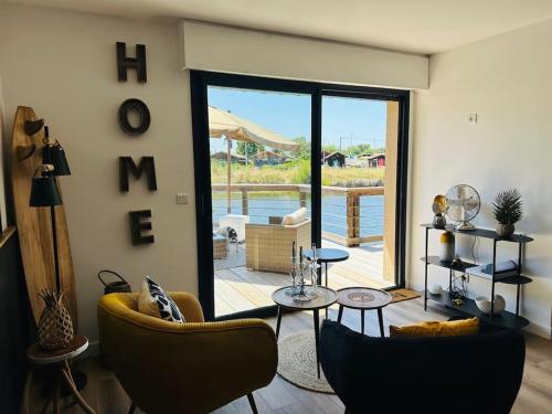 Maison Ostréa terrasse sur l'eau