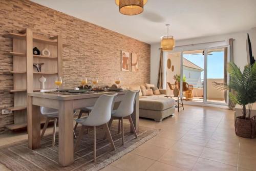 Apartamento tropical boho piscina y vistas al mar - VISTA GOLF 25