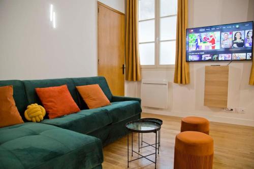 Gabrielle - Authentic Loft Saint-Germain Luxembourg Courtyard