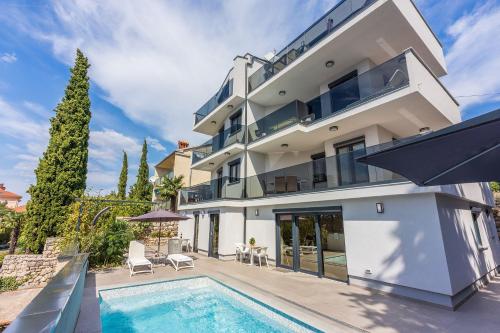Modernes Apartment mit Meerblick, 500 Meter Strand