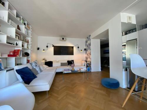 Photo de la galerie de l'établissement A proximité immédiate de Paris, Boulogne Billancourt, à Boulogne-Billancourt