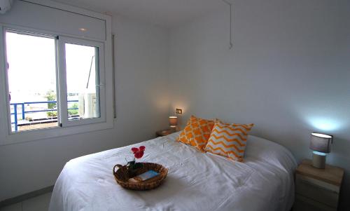 Postel nebo postele na pokoji v ubytování RNET - Port Margarita 3C