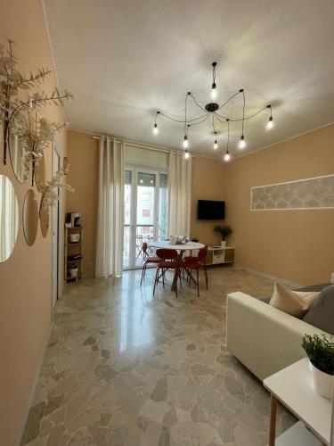 Home In Town - Città' Studi Apartment - Metro M2 Piola a 2 minuti