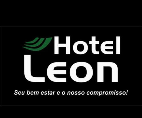 a sign with the words hotel leon on it at Hotel Leon in Barbalha